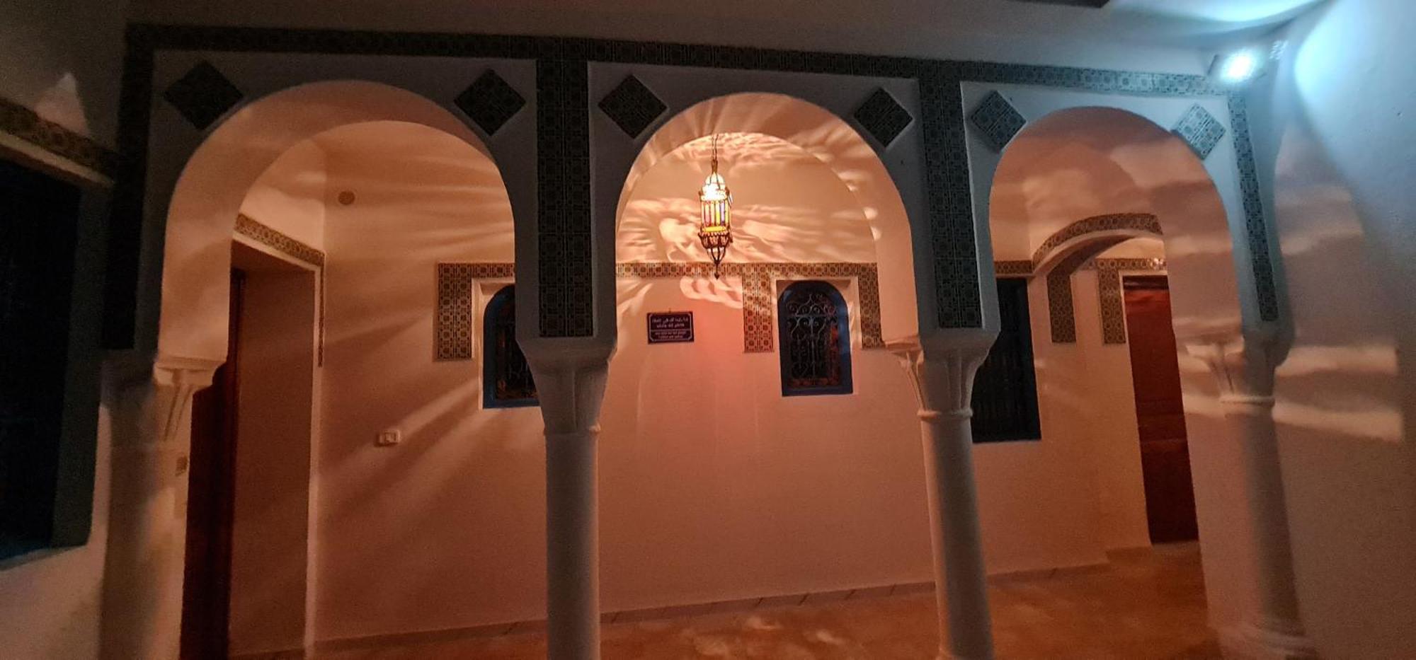 Beit El Ezz - La Grande Villa Ouled Yaneg Exteriör bild